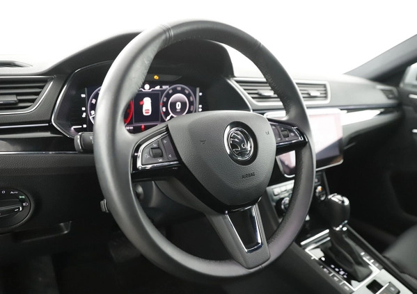 Skoda Superb cena 124945 przebieg: 113857, rok produkcji 2020 z Bierutów małe 596